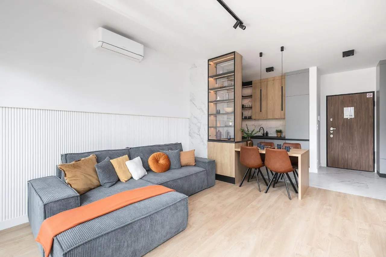 Superapart Stanislawa Augusta Apt 8 Warsaw Poland